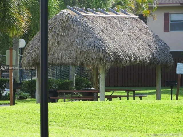 11285 SW 88th St # 205L, Miami FL 33176