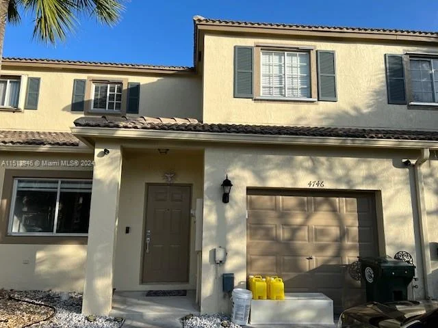4746 Lago Vista Dr # 4746, Coconut Creek FL 33073