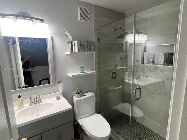 4746 Lago Vista Dr # 4746, Coconut Creek FL 33073