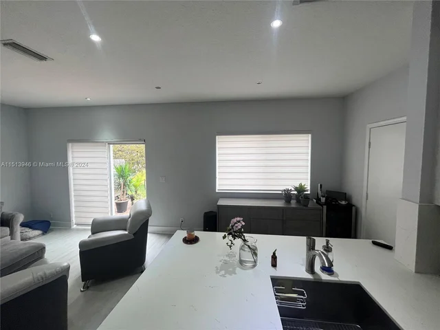 4746 Lago Vista Dr # 4746, Coconut Creek FL 33073