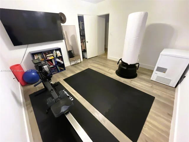 13850 SW 18th Ct, Davie FL 33325