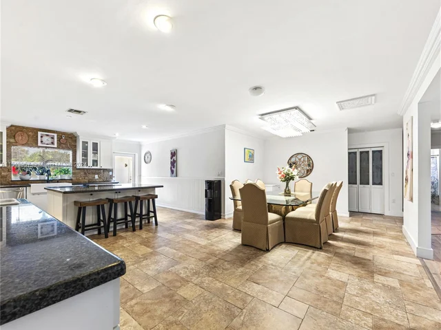 13850 SW 18th Ct, Davie FL 33325