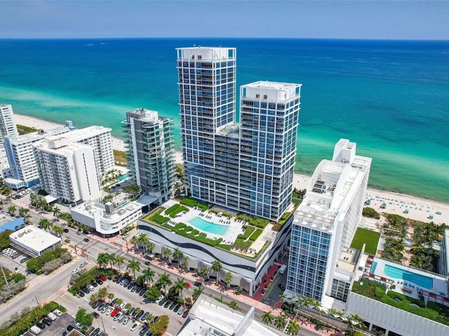 6899 Collins Ave # 1602, Miami Beach FL 33141