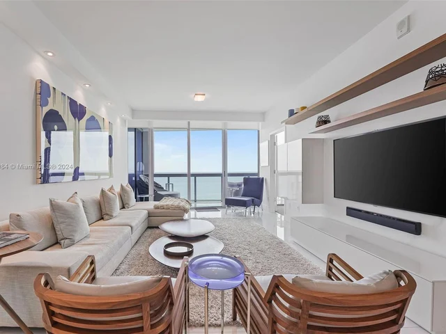 6899 Collins Ave # 1602, Miami Beach FL 33141