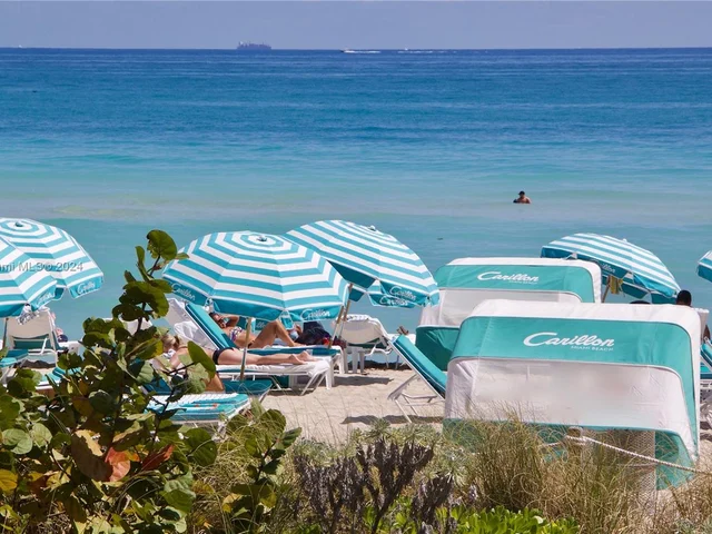 6899 Collins Ave # 1602, Miami Beach FL 33141