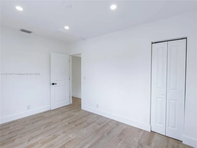 4225 NW 168th Ter, Miami Gardens FL 33055