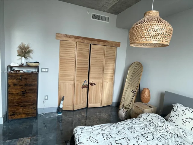 234 NE 3rd St # 1003, Miami FL 33132