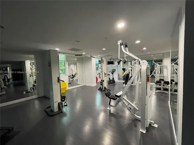 234 NE 3rd St # 1003, Miami FL 33132