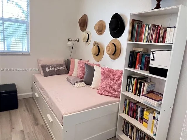 2935 SE 1st Dr # 11, Homestead FL 33033