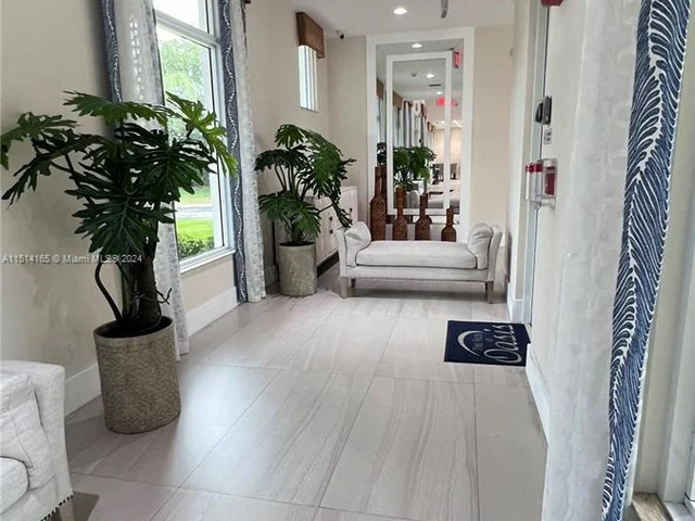 2935 SE 1st Dr # 11, Homestead FL 33033