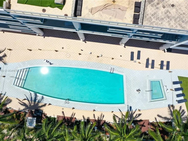 6899 Collins Ave # 2208, Miami Beach FL 33141