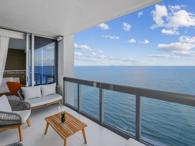 6899 Collins Ave # 2208, Miami Beach FL 33141