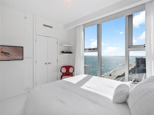 6899 Collins Ave # 2208, Miami Beach FL 33141