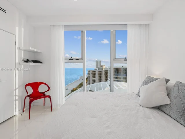 6899 Collins Ave # 2208, Miami Beach FL 33141