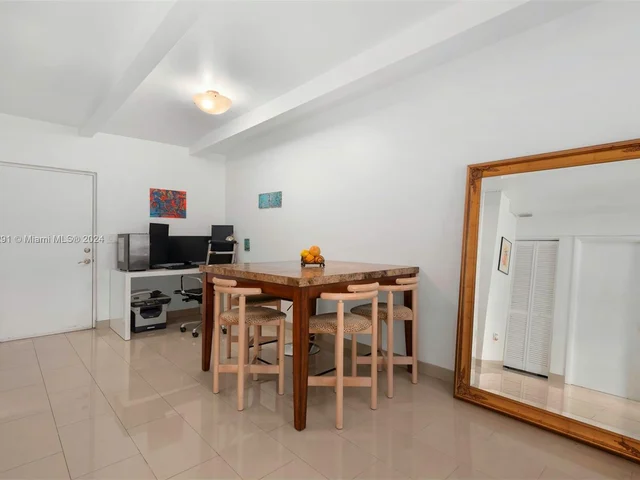 750 Michigan Ave # 303, Miami Beach FL 33139