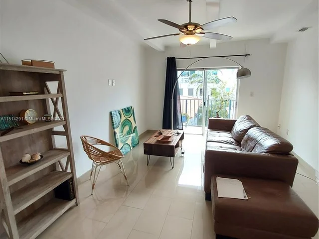 750 Michigan Ave # 303, Miami Beach FL 33139