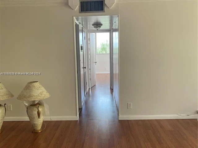 920 NE 199th St # 417, Miami FL 33179