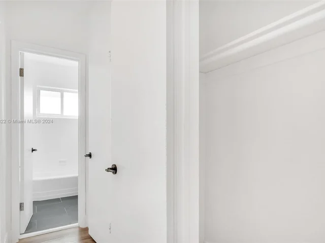 9270 E Bay Harbor Dr # 4B, Bay Harbor Islands FL 33154