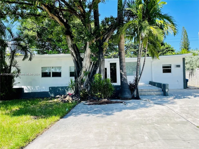 321 189th St, Sunny Isles Beach FL 33160