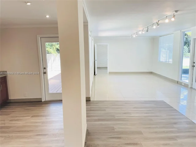 321 189th St, Sunny Isles Beach FL 33160