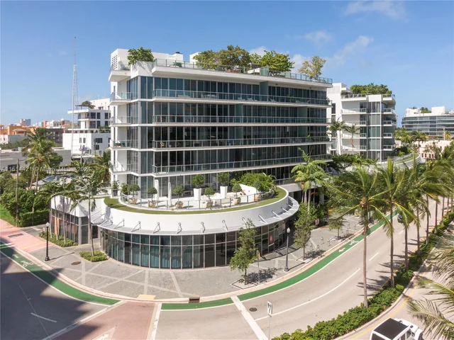801 S Pointe Dr # 202, Miami Beach FL 33139