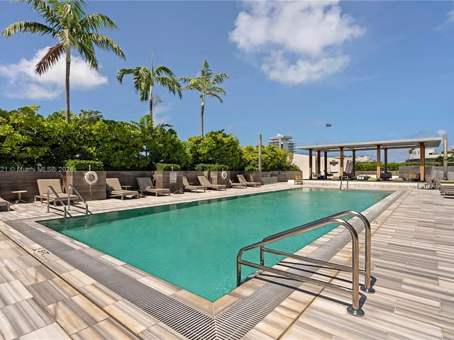 801 S Pointe Dr # 202, Miami Beach FL 33139