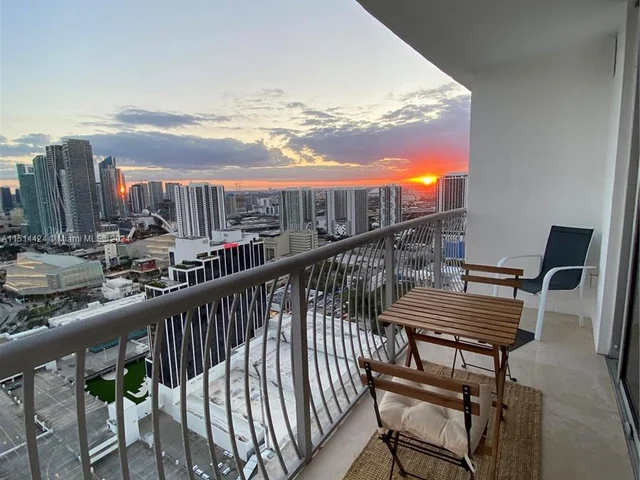 1750 N Bayshore Dr # 4108, Miami FL 33132