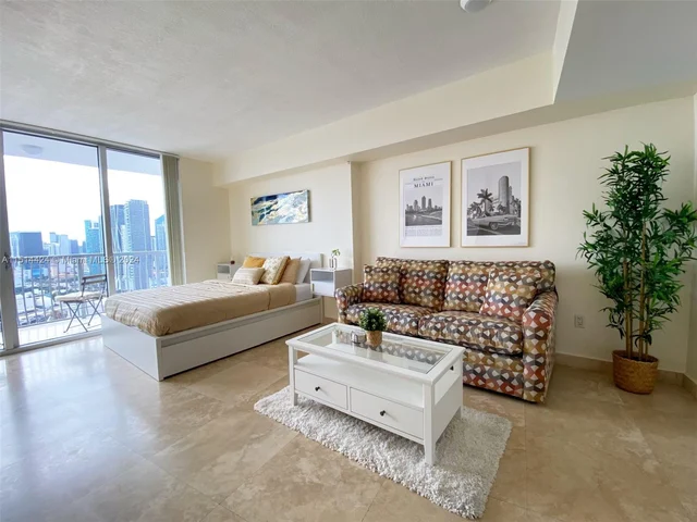 1750 N Bayshore Dr # 4108, Miami FL 33132