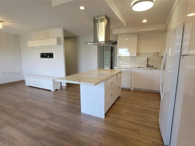 13450 SW 3rd St # 417D, Pembroke Pines FL 33027