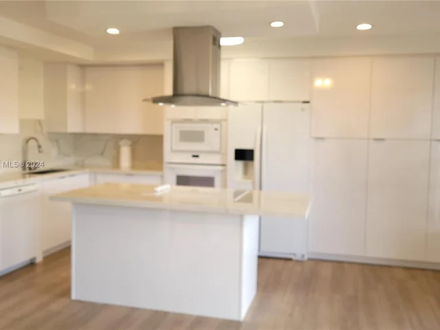 13450 SW 3rd St # 417D, Pembroke Pines FL 33027