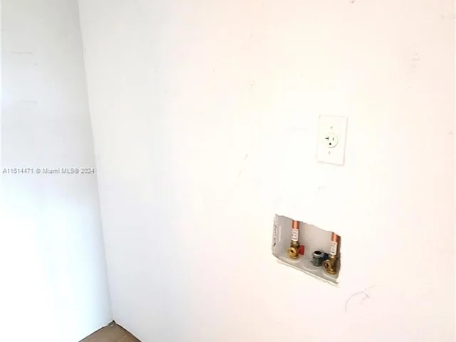 13450 SW 3rd St # 417D, Pembroke Pines FL 33027