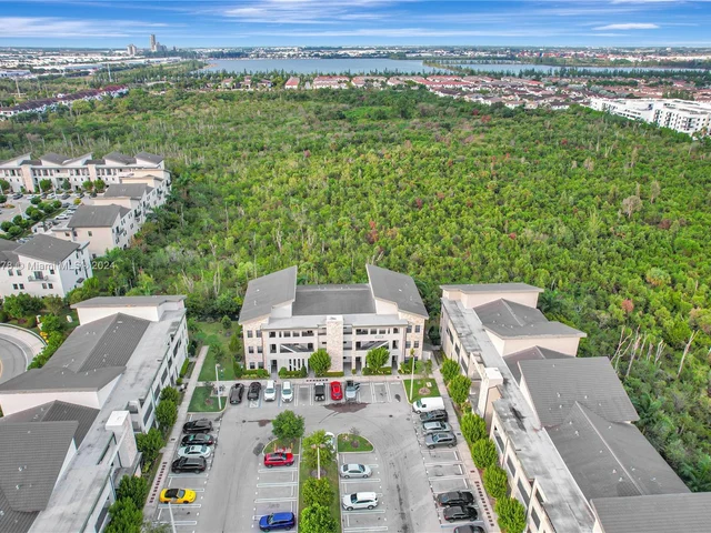 8195 NW 104th Ave # 2, Doral FL 33178