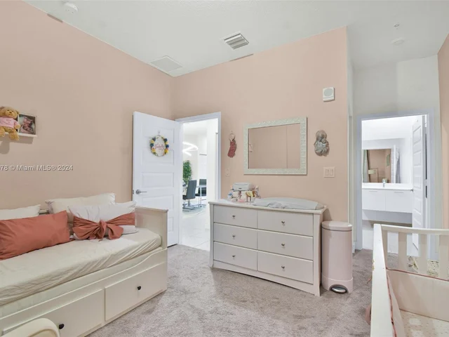 8195 NW 104th Ave # 2, Doral FL 33178