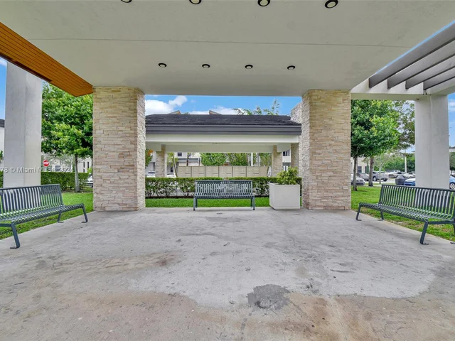 8195 NW 104th Ave # 2, Doral FL 33178