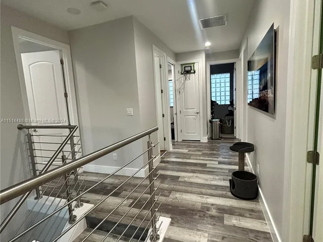 9203 NW 39th St, Coral Springs FL 33065