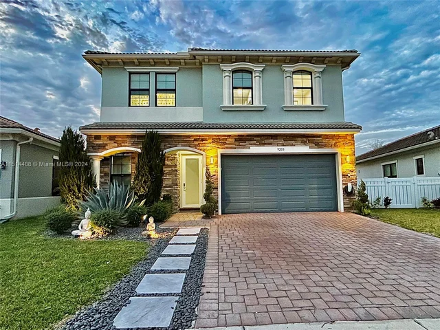 9203 NW 39th St, Coral Springs FL 33065