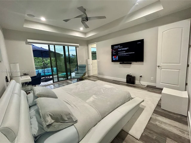 9203 NW 39th St, Coral Springs FL 33065