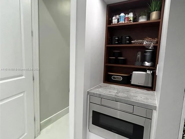 9203 NW 39th St, Coral Springs FL 33065