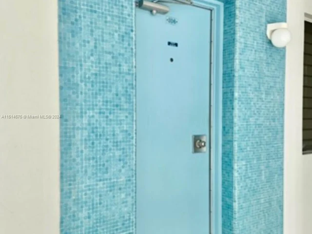 9101 E Bay Harbor Dr # 306, Bay Harbor Islands FL 33154