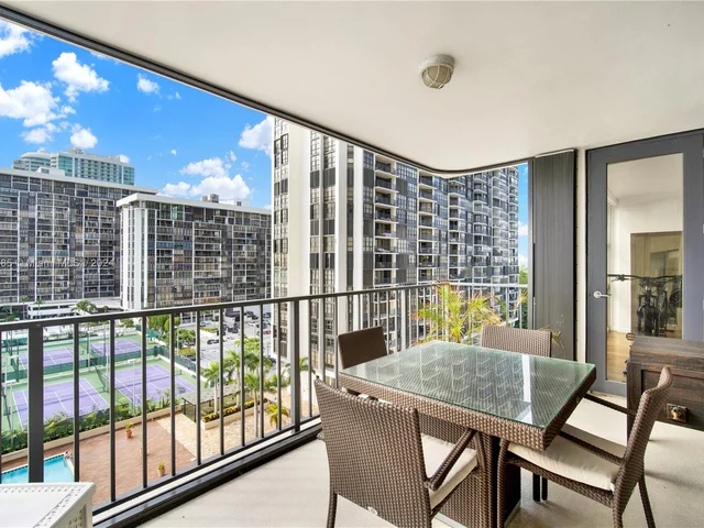 1865 Brickell Ave # A1011, Miami FL 33129