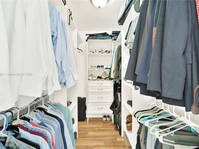 1865 Brickell Ave # A1011, Miami FL 33129