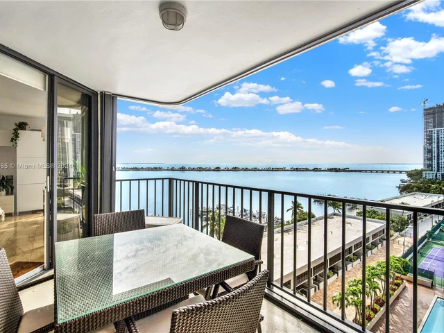 1865 Brickell Ave # A1011, Miami FL 33129