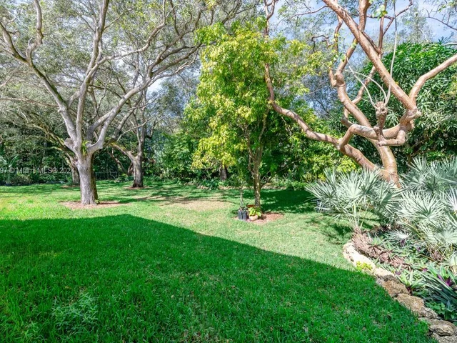 7777 SW 114th St, Pinecrest FL 33156