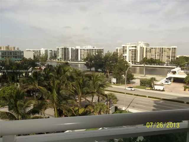 3001 S Ocean Dr # 527, Hollywood FL 33019