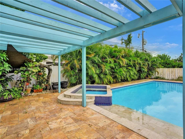 4821 NE 26th Ave, Fort Lauderdale FL 33308