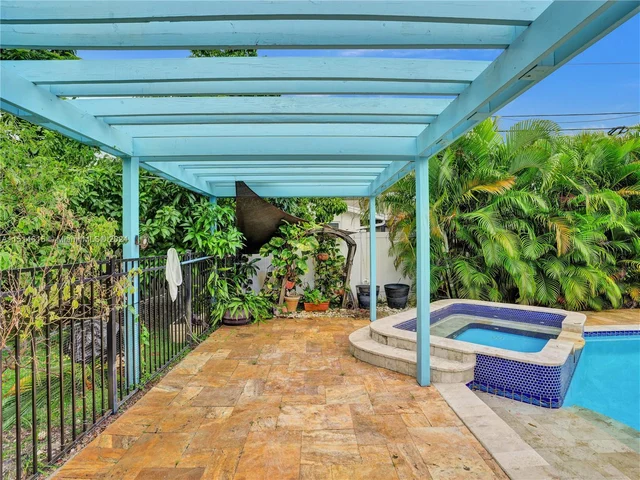 4821 NE 26th Ave, Fort Lauderdale FL 33308