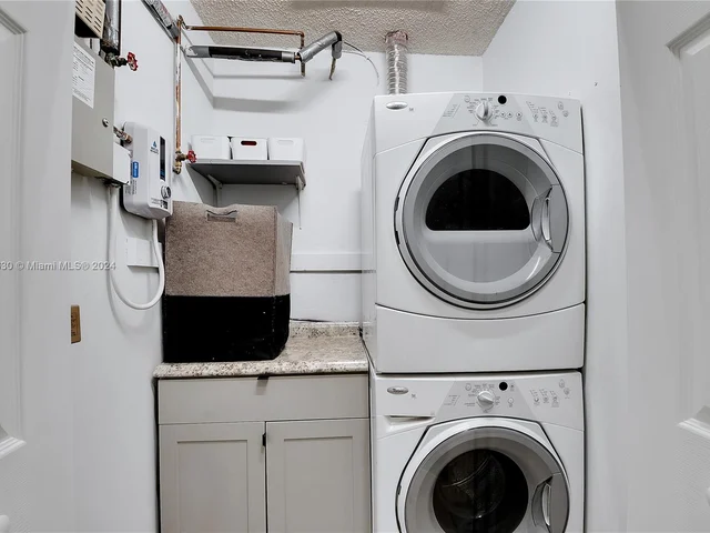 11426 NW 4th Ter # 11426, Sweetwater FL 33172