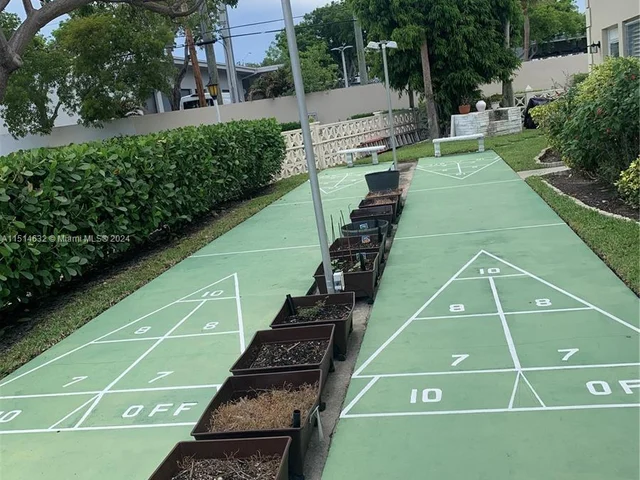 2111 NE 42nd Ct # 103W, Lighthouse Point FL 33064