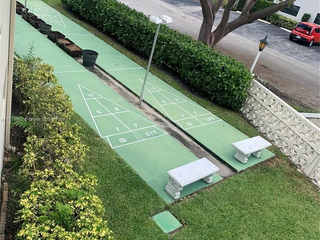 2111 NE 42nd Ct # 103W, Lighthouse Point FL 33064