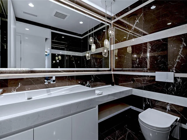 17975 Collins Ave # 1602, Sunny Isles Beach FL 33160